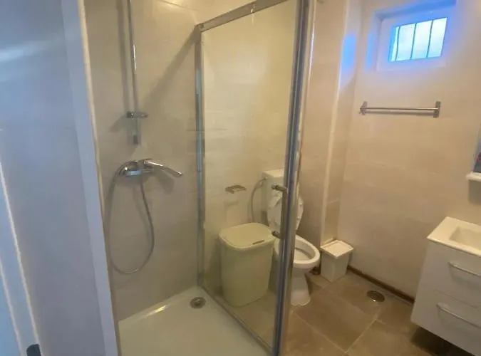 Ammos Mamaia 120 Metri De Plaja Navodari