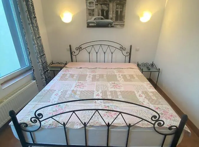 Ammos Mamaia 120 Metri De Plaja