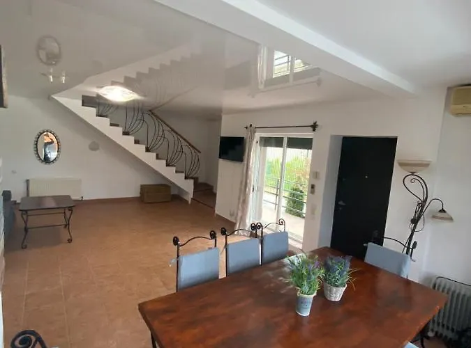 Ammos Mamaia 120 Metri De Plaja Navodari