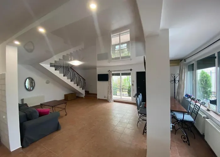 Ammos Mamaia 120 Metri De Plaja