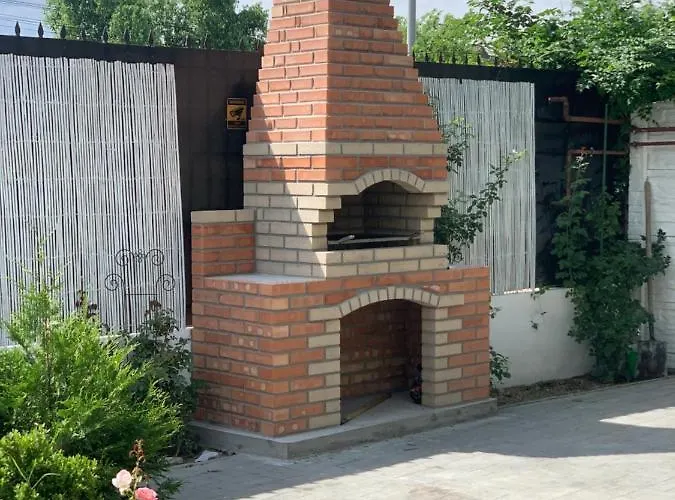 Ammos Mamaia 120 Metri De Plaja Villa Navodari